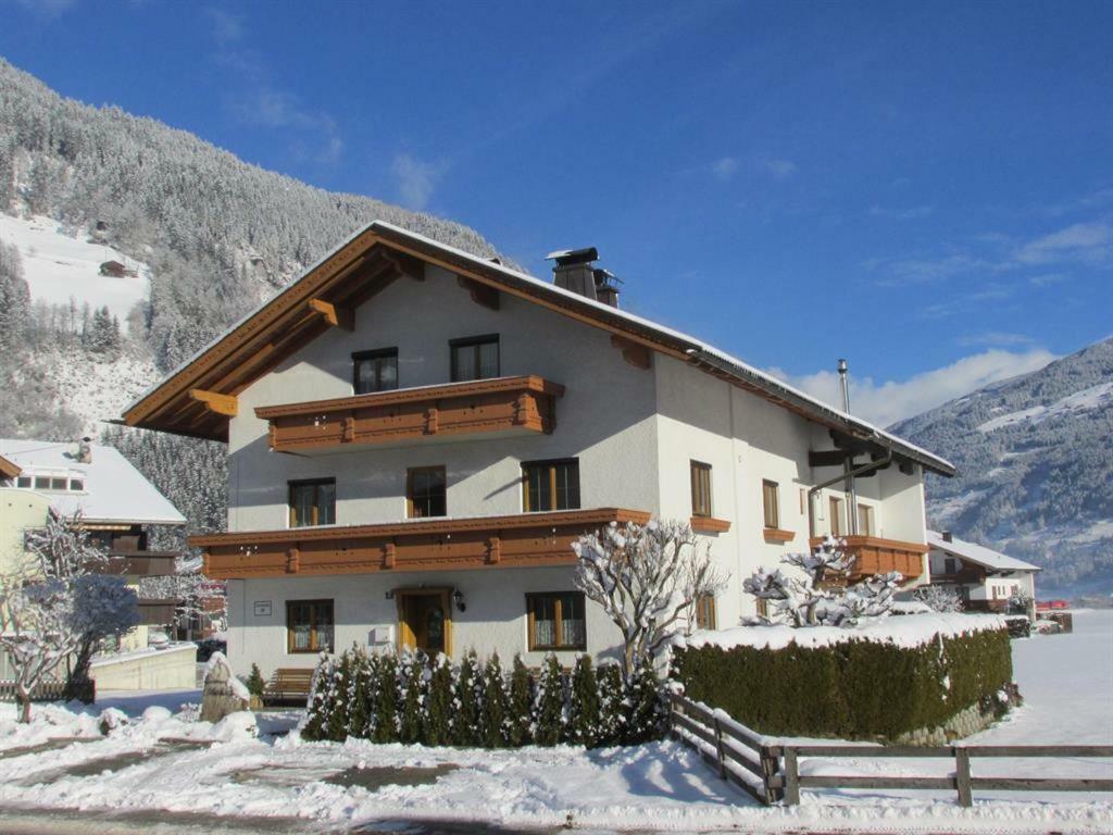 Ferienwohnung Haus Moikler Zell am Ziller Exterior foto